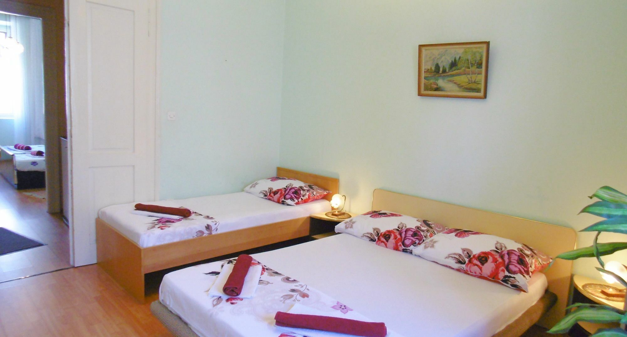 נובליה Apartments Smoky מראה חיצוני תמונה